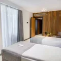 Corner Suite